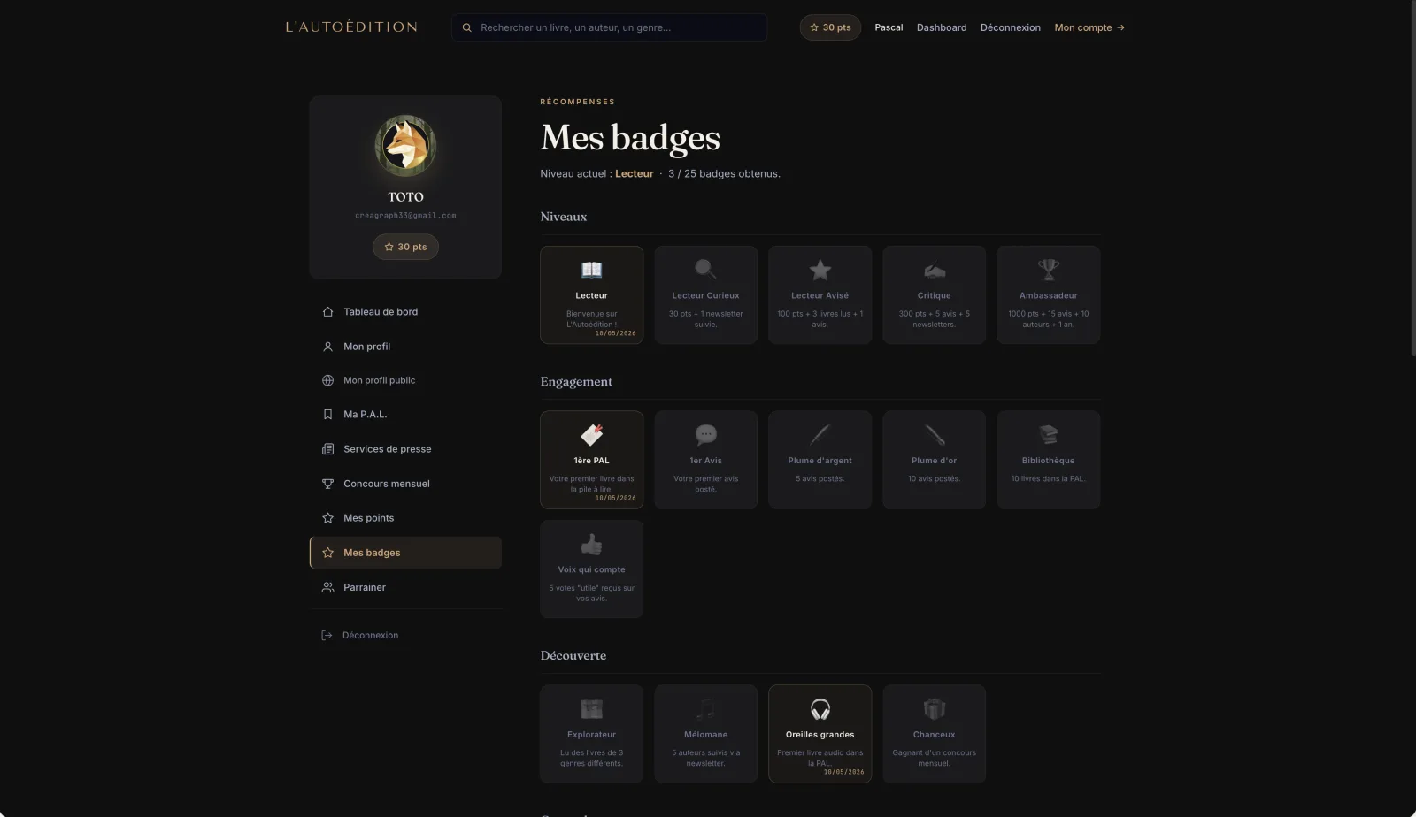 Page badges lecteur lautoedition.fr — vue d'ensemble des badges débloqués et à débloquer
